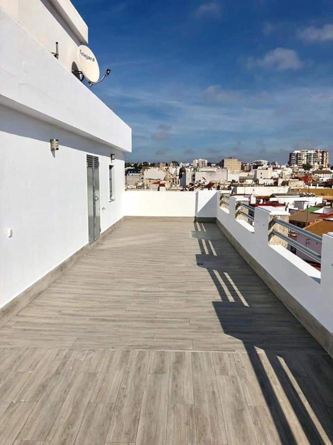 Apartamento Luxury Attics Avenida Italia Parking Incluido Huelva Exterior foto