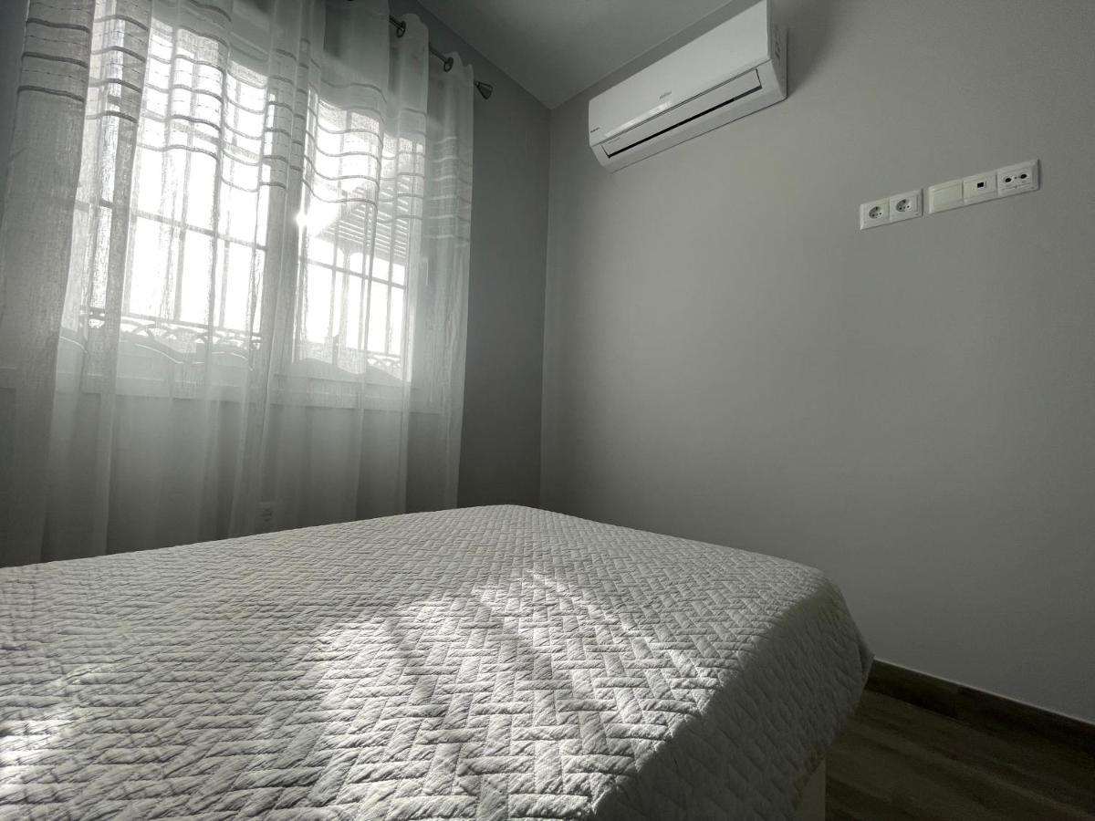 Apartamento Luxury Attics Avenida Italia Parking Incluido Huelva Exterior foto